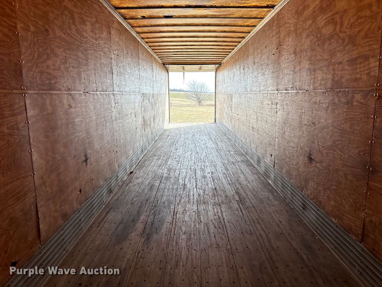 image for item FI0153 1999 Trailmobile Dry Van Trailer