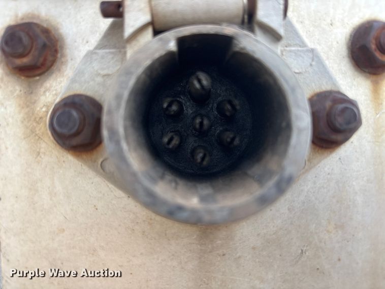 image for item FI0154 2006 Wabash dry van trailer