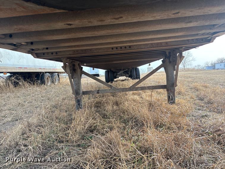 image for item FI0154 2006 Wabash dry van trailer