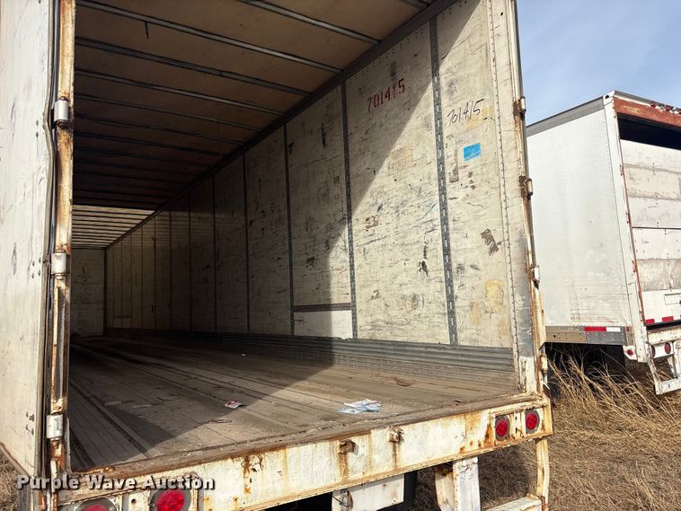 image for item FI0154 2006 Wabash dry van trailer