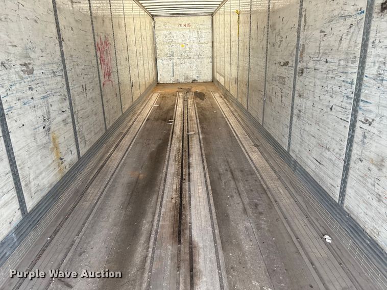 image for item FI0154 2006 Wabash dry van trailer