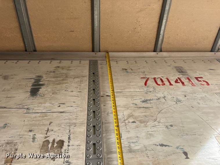 image for item FI0154 2006 Wabash dry van trailer