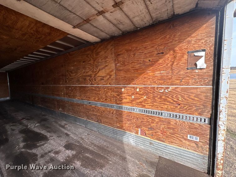 image for item FI0155 1998 Fruehauf dry van trailer