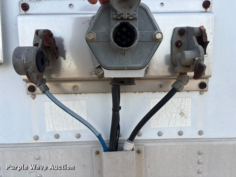 image for item FI0156 2000 Great Dane 7311TP-S dry van trailer