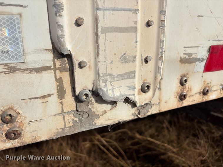 image for item FI0157 1999 Monon MP3-32-ST-48W dry van trailer