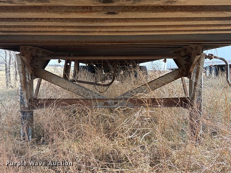 image for item FI0157 1999 Monon MP3-32-ST-48W dry van trailer