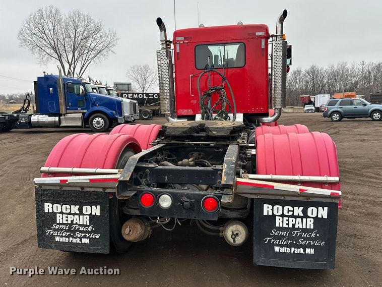 image for item FK1716 2003 Kenworth W900 semi truck