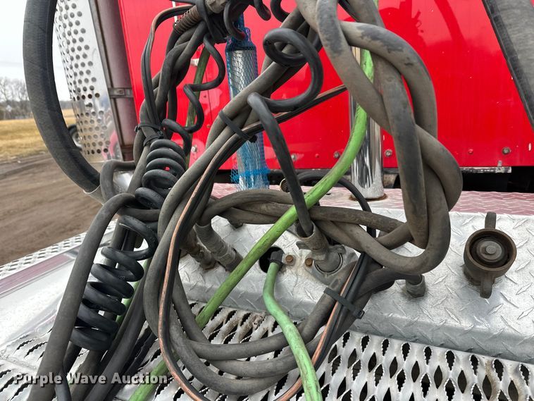 image for item FK1716 2003 Kenworth W900 semi truck