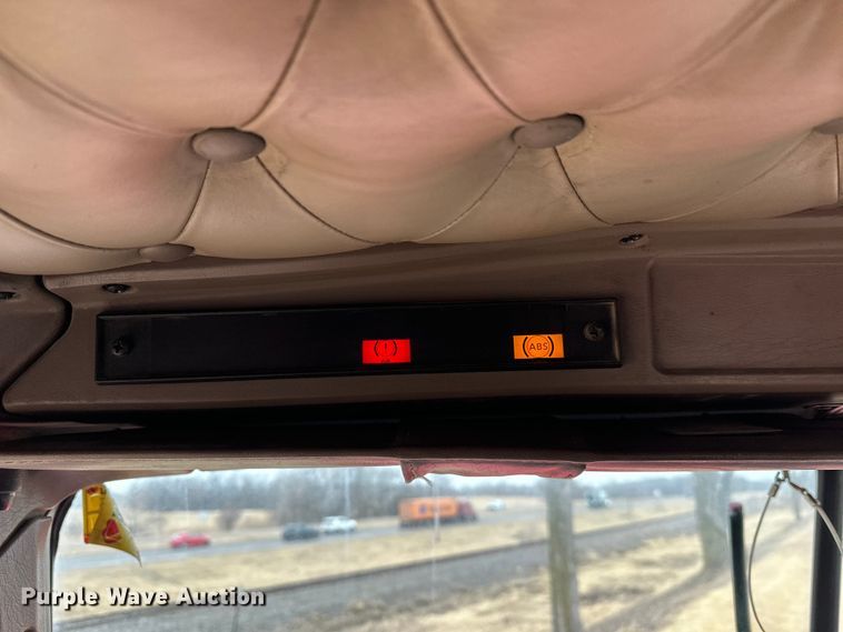 image for item FK1716 2003 Kenworth W900 semi truck