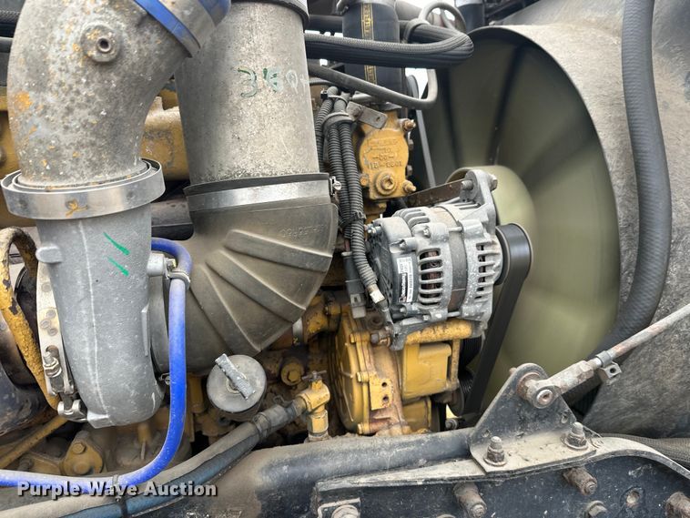 image for item FK1716 2003 Kenworth W900 semi truck