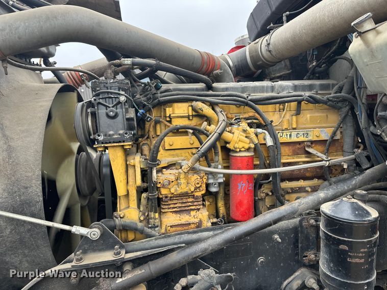 image for item FK1716 2003 Kenworth W900 semi truck