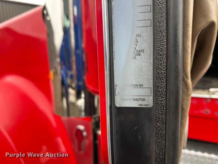 image for item FK1716 2003 Kenworth W900 semi truck