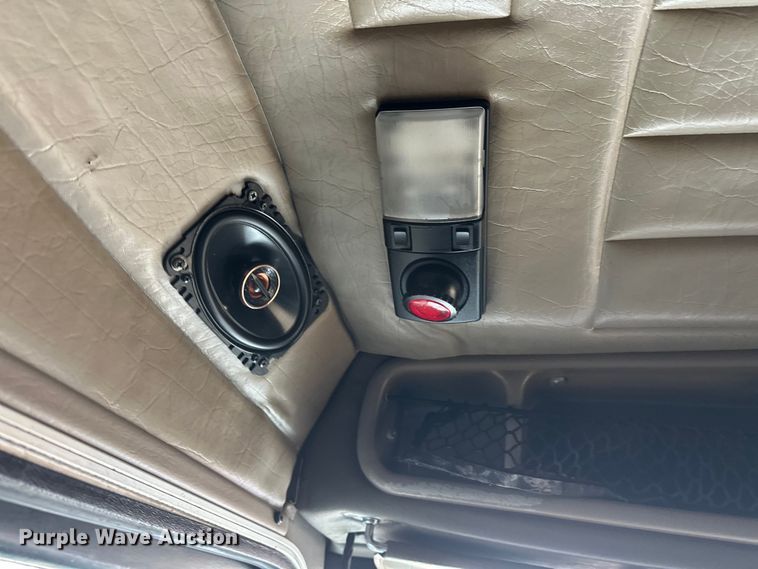 image for item FK1717 2005 Peterbilt 379 semi truck