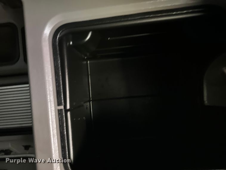 image for item FK1717 2005 Peterbilt 379 semi truck