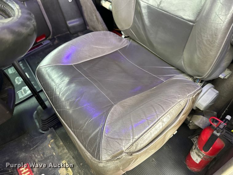 image for item FK1718 2017 Kenworth T8 Series semi truck