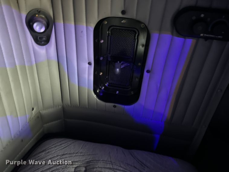 image for item FK1718 2017 Kenworth T8 Series semi truck