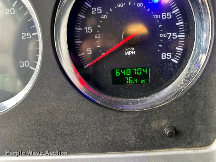 image for item FK1718 2017 Kenworth T8 Series semi truck