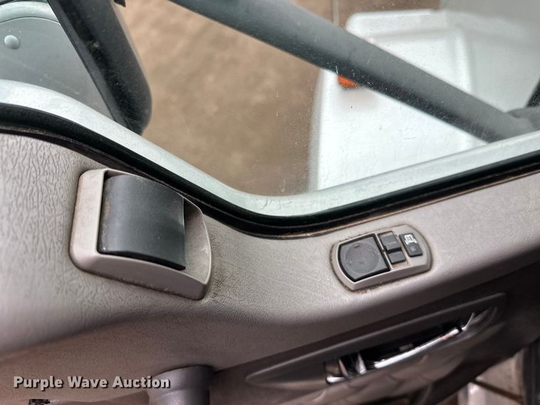 image for item FK1719 2017 Kenworth T800 semi truck