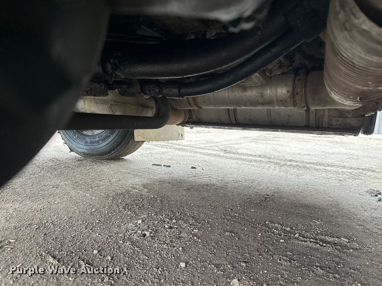 image for item FK1720 2016 Kenworth T800 semi truck