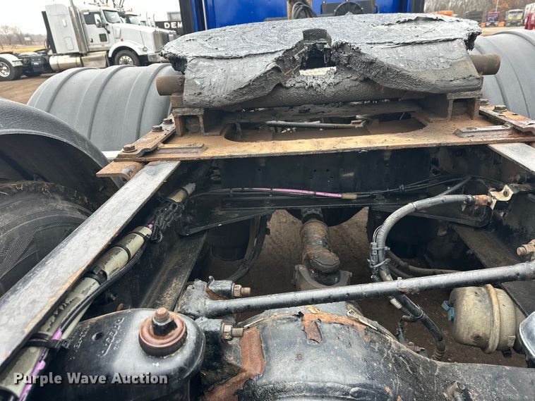 image for item FK1720 2016 Kenworth T800 semi truck