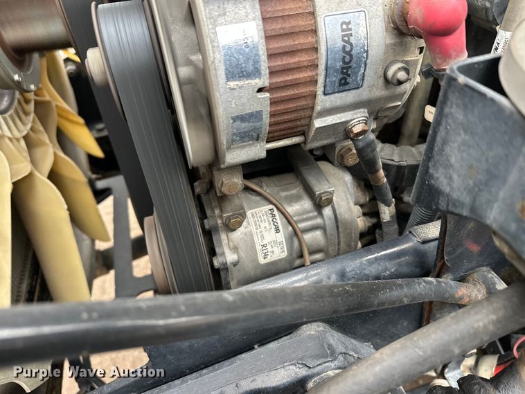 image for item FK1720 2016 Kenworth T800 semi truck