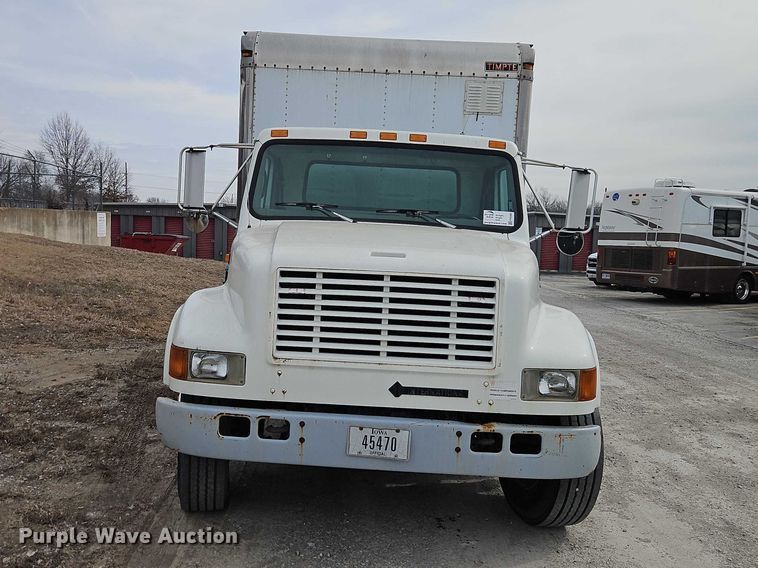 image for item FN5583 1998 International 4700 box truck