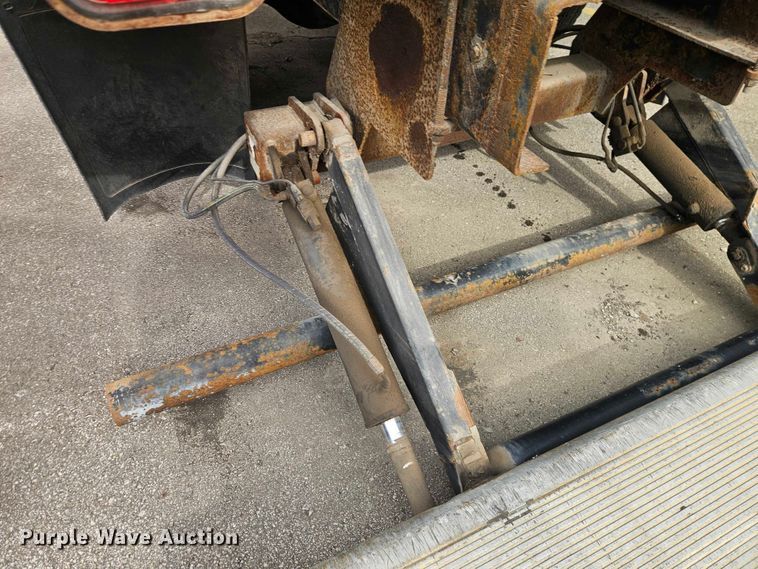 image for item FN5583 1998 International 4700 box truck