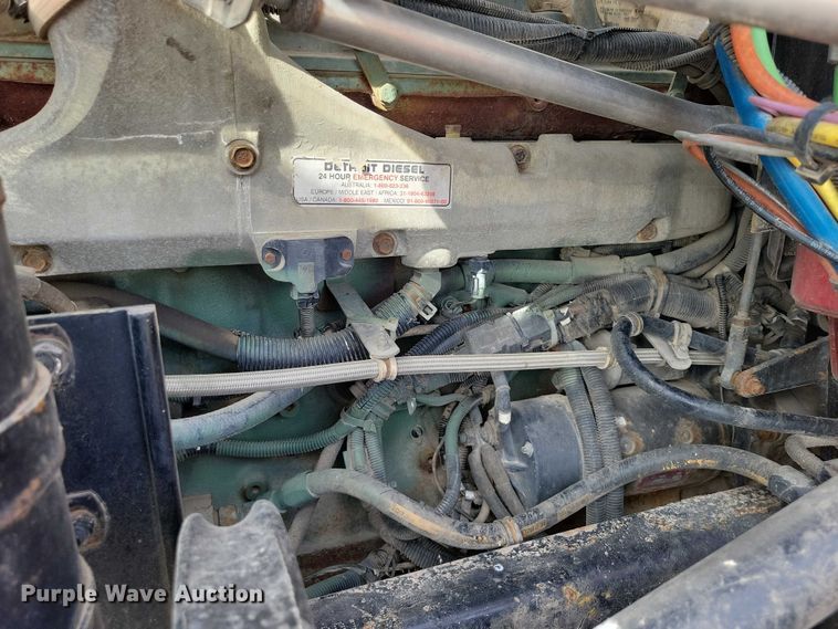 image for item NK9837 2003 Kenworth T2000 semi truck