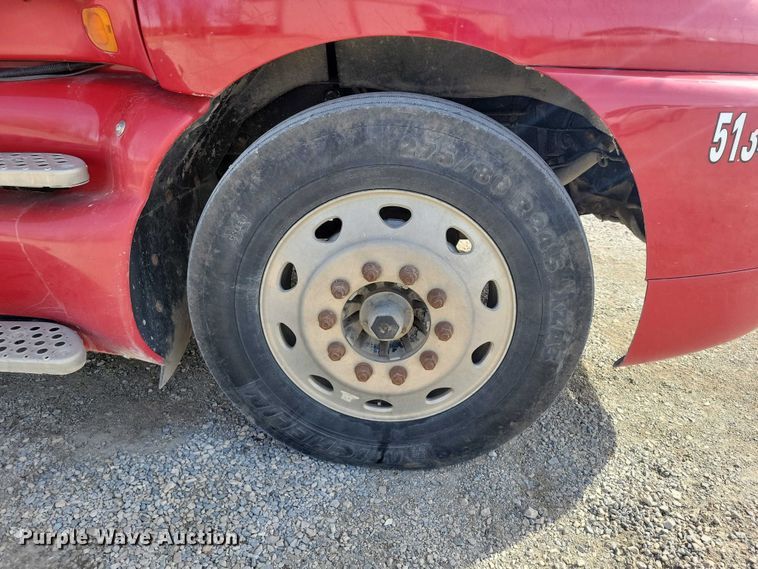 image for item NK9837 2003 Kenworth T2000 semi truck