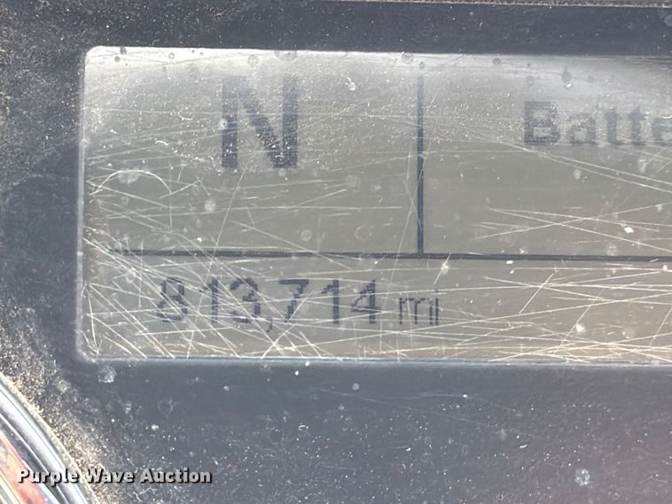 image for item YA0646 2018 Freightliner Cascadia semi truck