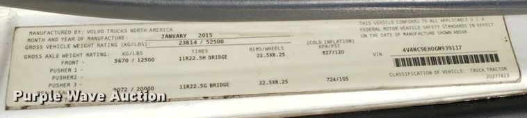 image for item YA0711 2016 Volvo  VNL semi truck