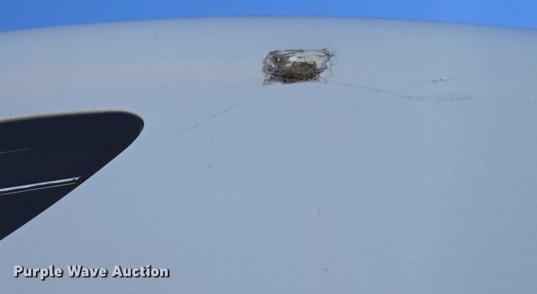 image for item YA1387 2016 Freightliner Cascadia semi truck