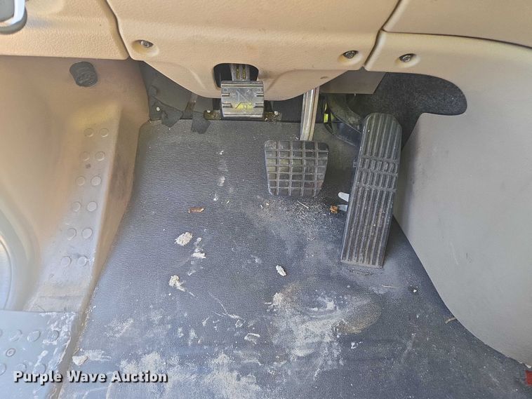 image for item YA1387 2016 Freightliner Cascadia semi truck