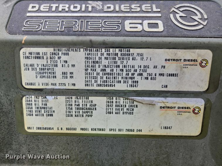 image for item YA1471 2000 Freightliner Classic XL semi truck