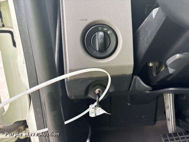 image for item YA1507 2019 Freightliner Cascadia semi truck