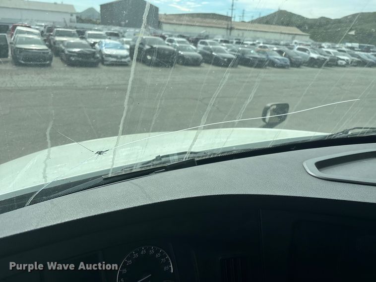 image for item YA1507 2019 Freightliner Cascadia semi truck