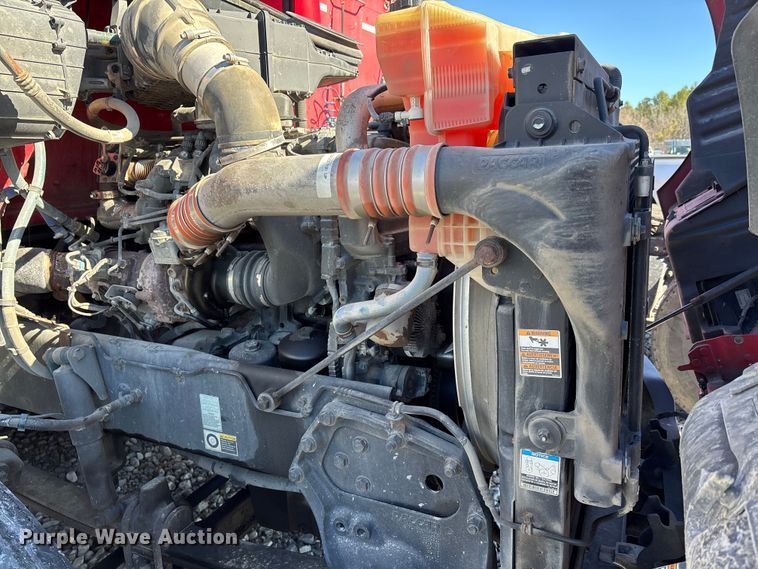 image for item YA1612 2019 Kenworth T680 semi truck