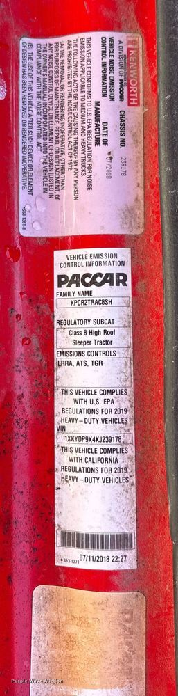 image for item YA1612 2019 Kenworth T680 semi truck