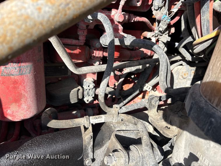 image for item YA1720 2018 Peterbilt 579 semi truck