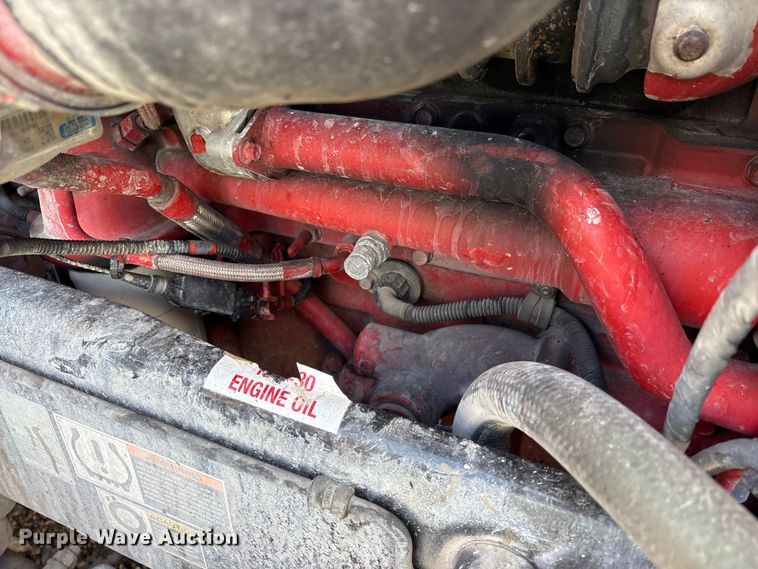 image for item YA1720 2018 Peterbilt 579 semi truck