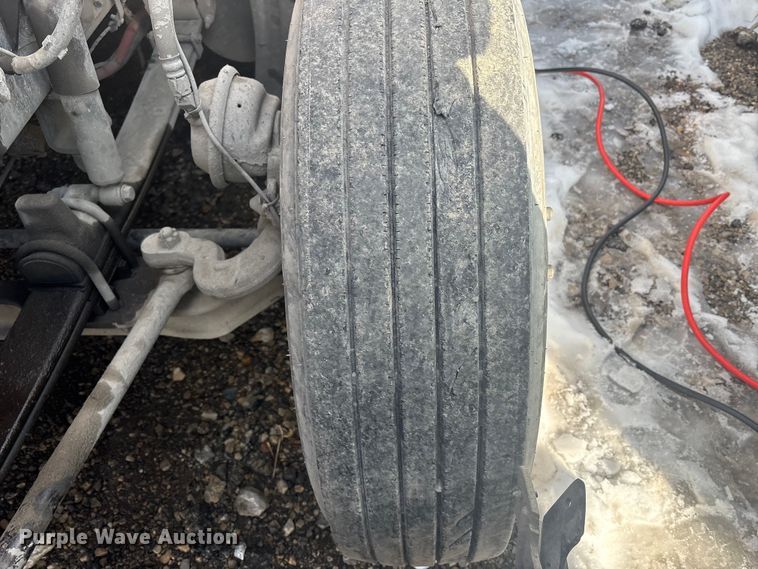 image for item YA1720 2018 Peterbilt 579 semi truck