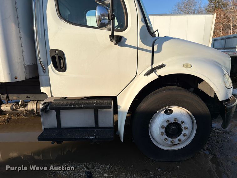 image for item YA1763 2015 Freightliner Business Class M2 box truck