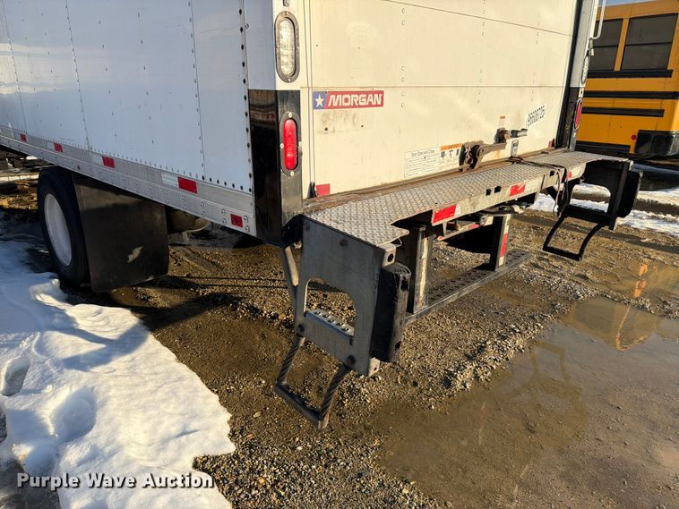 image for item YA1763 2015 Freightliner Business Class M2 box truck