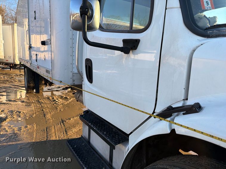 image for item YA1763 2015 Freightliner Business Class M2 box truck