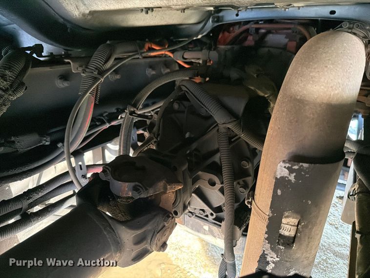 image for item YA1763 2015 Freightliner Business Class M2 box truck