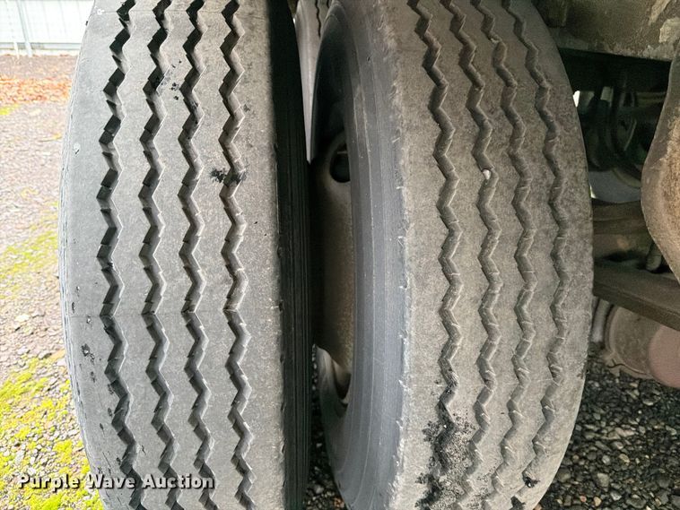 image for item YA1926 1986 Great Dane dry van trailer