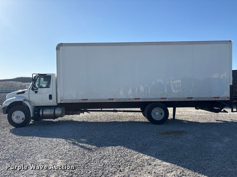 image for item YA1939 2018 International MA025 box truck