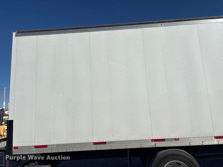 image for item YA1939 2018 International MA025 box truck