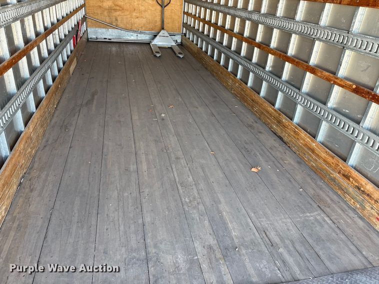 image for item YA1939 2018 International MA025 box truck