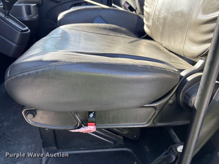 image for item YA1939 2018 International MA025 box truck